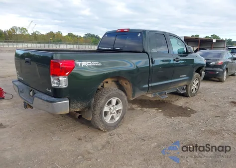 2013 Toyota Tundra Double Cab Sr5 z USA, uszkodzony, nr VIN 5TFUM5F15DX048271